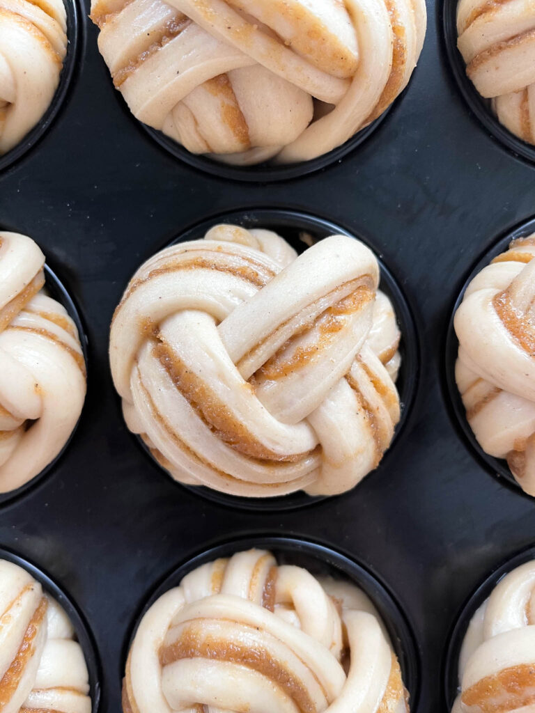 sourdough cardamom buns