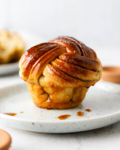 sourdough cardamom buns